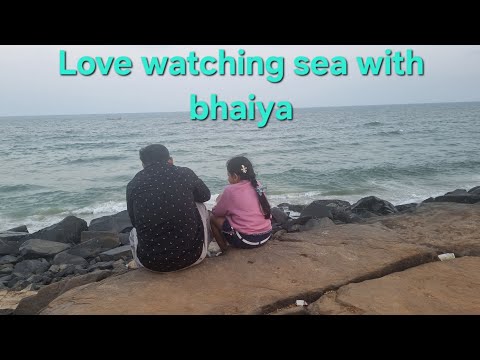 Love to see the sea whole day