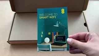 Unboxing EE Smart Hub Router And Smart WiFi Disc
