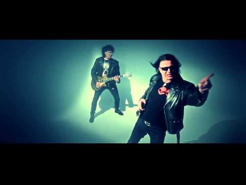 DrużynaMistrzów3-JAHBESTIN & Püdelsi "Wstań i Walcz" (official video)