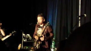 Louden Swain singing Bandaged Hand