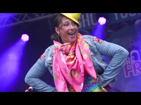 Tali Piontek værtinde Aalborg Pride 2019 - konferencier til events via Eventkompagniet