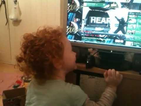 elise dancing to exo