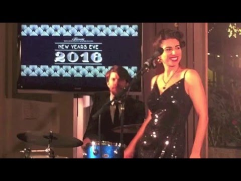 IT'S ALL RIGHT WITH ME - Live Savi & the Hot Toddies NYE 2015