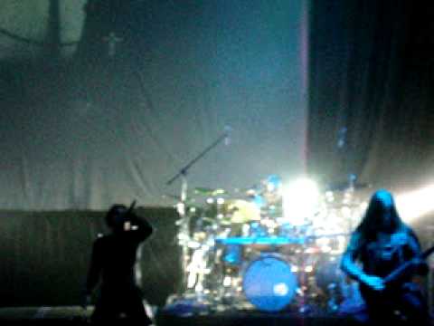 Cradle of filth - One Foul Step From the Abyss (live from Mexico city)