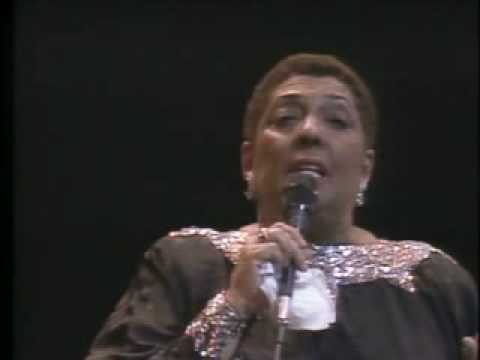 CARMEN MCRAE - What A Little Moonlight Can Do