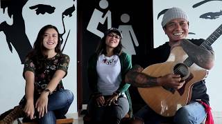 Download lagu Iwan Fals - Ujung Aspal Pondok Gede (Tab Harmonika) bareng Budi Cilok dan Ayushii mp3 Download lagu Iwan Fals - Ujung Aspal Pondok Gede (Tab Harmonika) bareng Budi Cilok dan Ayushii mp3