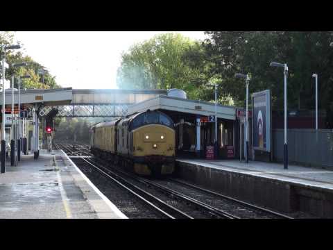 DRS 37682 & 37688 thrash up past Strawberry Hill - 1Q14