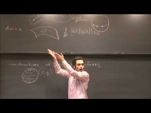 Minimal surfaces and geometry of the space of cycles - Yevgeny Liokumovich