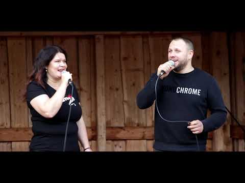 ,,Palinko liepa šalia kelio'' - Jolanta ir Gediminas.