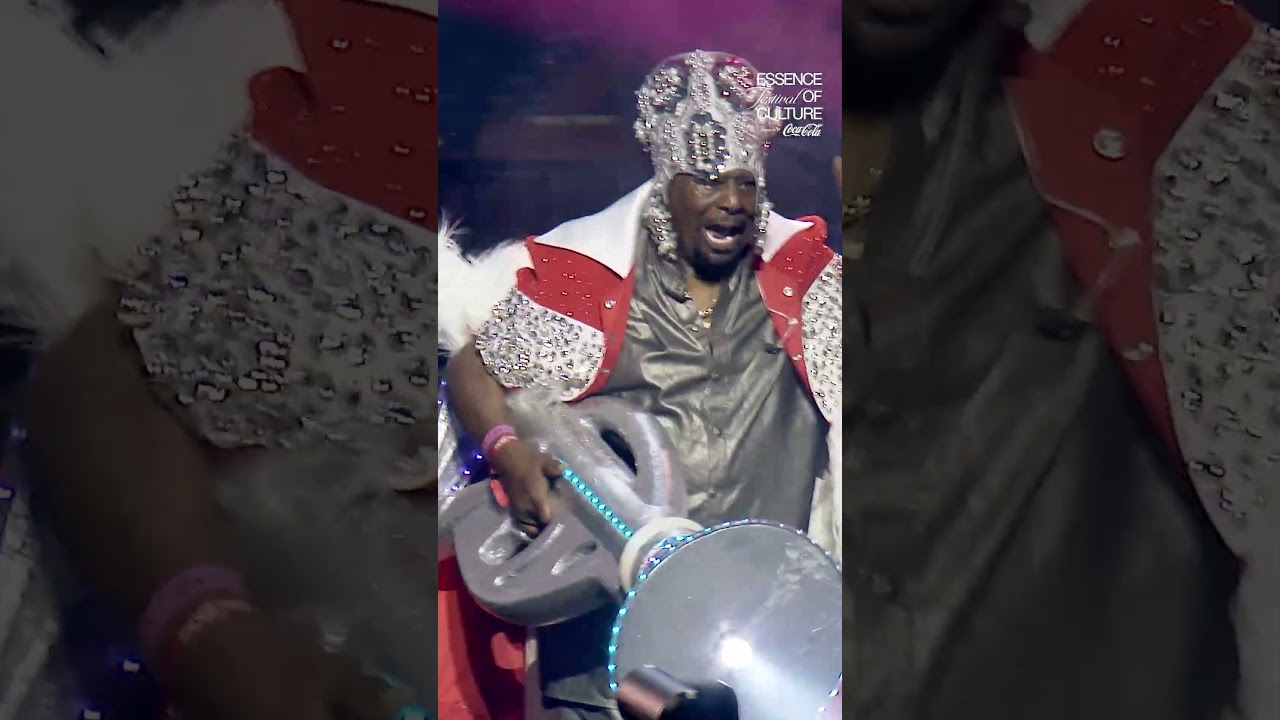 George Clinton performs “Flashlight” as the Mothership lands at #ESSENCEFest