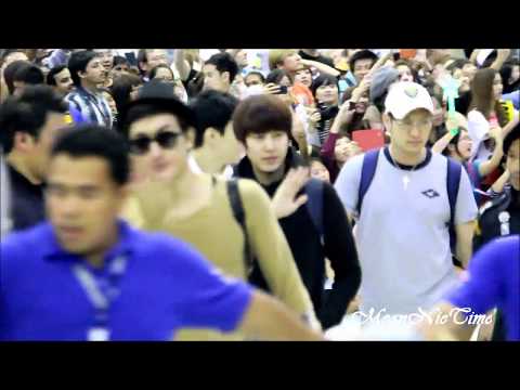 [Fancam] 121125 Super Junior & Shinee @ Suvarnabhumi Airport