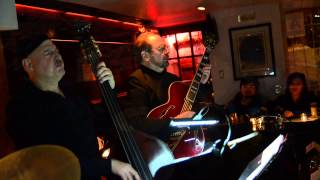 Rick Stone Trio at the Bar Next Door, Moose the Mooche