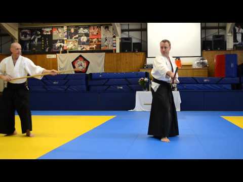 Iwama Aikido; 13 jo kata awase