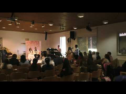 ◇Grupul Maranata◇   《 Tineri dragi  》