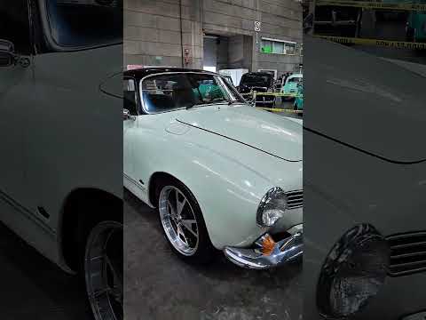 Video: 200+ autos que no vas a ver en la calle