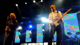 Status Quo - 'Mean Girl' live at Nottingham Arena 07-12-11
