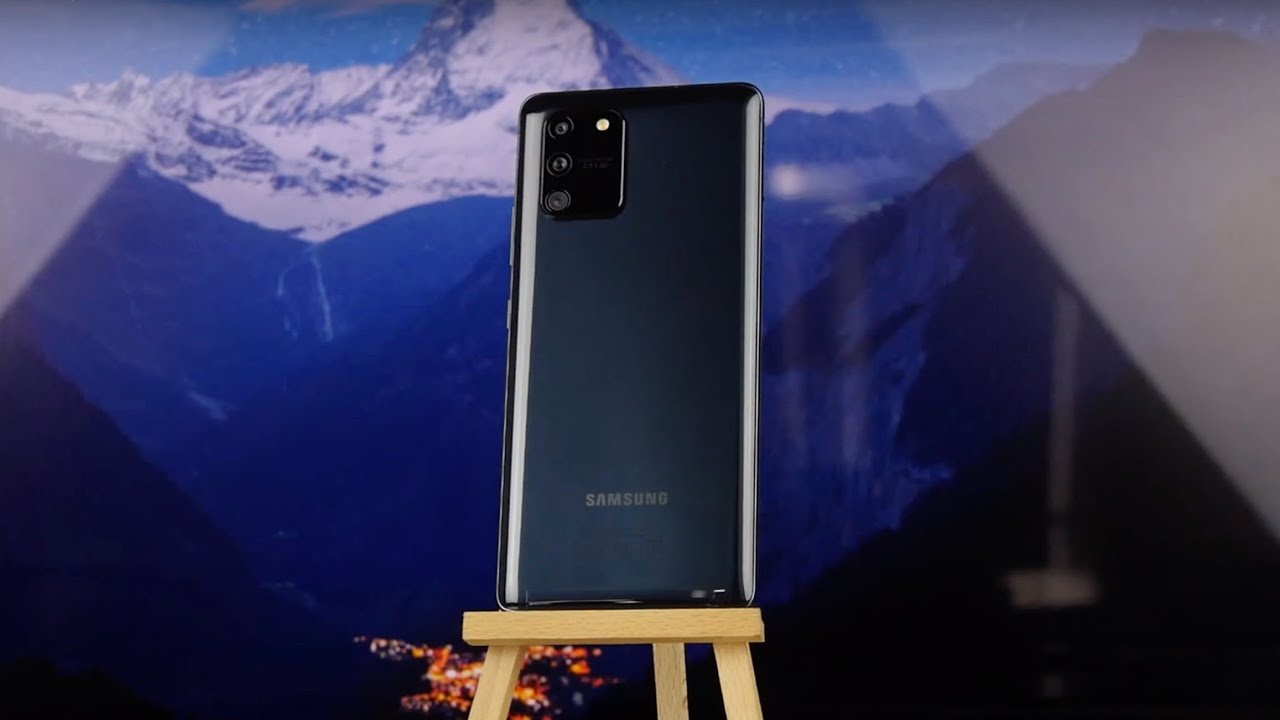 Samsung Galaxy S10 Lite 2020 G770F 6/128Gb Black (SM-G770FZKGSEK) video preview