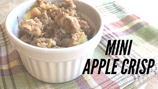 Download lagu MINI APPLE CRISPS | Fall Inspired Healthy Individual Dessert Recipe mp3