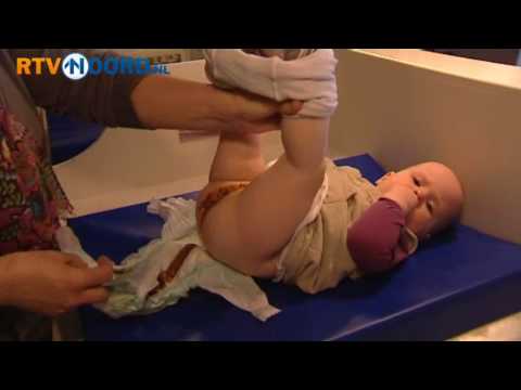 Haar en poepluiers voor het goede doel