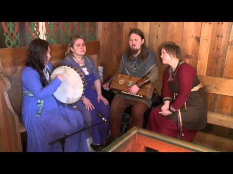 Hrafnagaldur - Helvegen (Wardruna Cover)