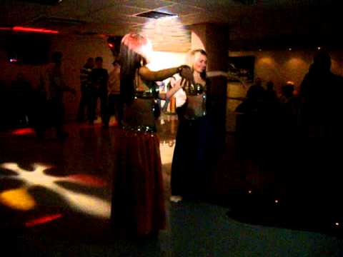 Christmas Belly dance - duet Emira