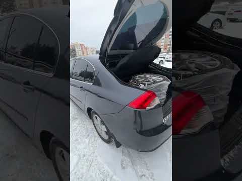 фото renault laguna iii 0