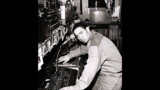 Kid Capri going oldschool DJ set (05.19.1989)