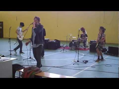 Spanky's Snot! - Banana Doodie (Live)