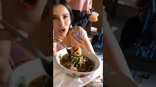 Download lagu MARIA VANIA NAWARIN MEATBALLS TO BILLY SYAHPUTRA mp3 Download lagu MARIA VANIA NAWARIN MEATBALLS TO BILLY SYAHPUTRA mp3