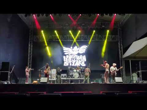 Quatre Grapes - Bohemian Betyars, La Pegatina