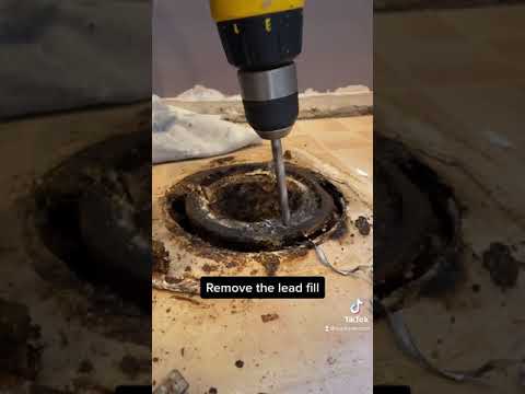 DIY!! My Cast Iron Offset Toilet Flange Repair!
