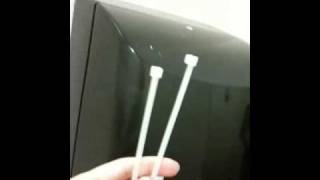 How to open paper towel dispenser with zip ties