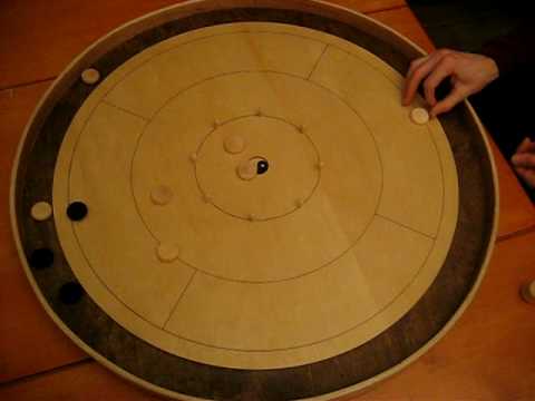 Crokinole action