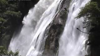 preview picture of video 'THE MOST BEAUTIFUL WATERFALL IN HONDURAS'
