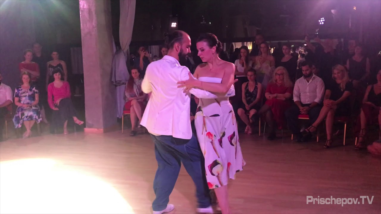 Aleksey Salienko & Ekaterina Nazarova, En El Rosal - Juan D'Arienzo