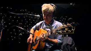 Matthew Caws - Treading Water (Live on KEXP)