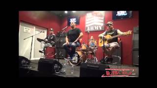 Alien Ant Farm Perform in Studio