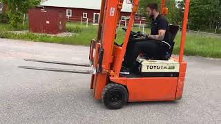 Toyota 2 FBE 13 gaffeltruck 3-hjulet til salg - Billede 4 | Forkliftonline DK Toyota 2 FBE 13 gaffeltruck 3-hjulet | Billede 4 - Forkliftonline