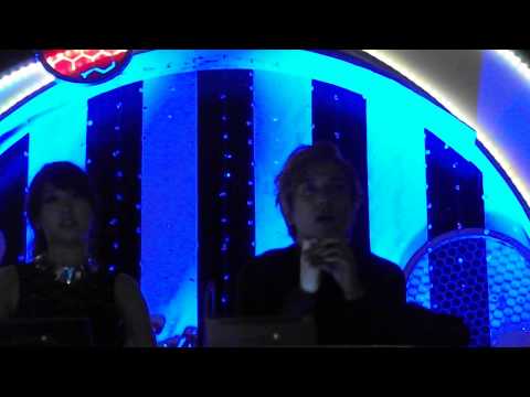 [FANCAM] 720p - GDA Yonghwa and Nicole while Trouble Maker performance