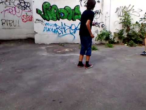 Nu-mi pasa imi aduceti alta