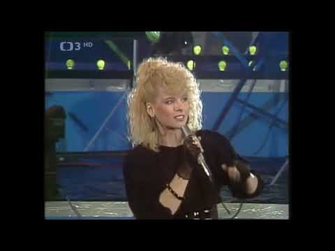 Iveta Bartošová - Útoč láskou (1988)