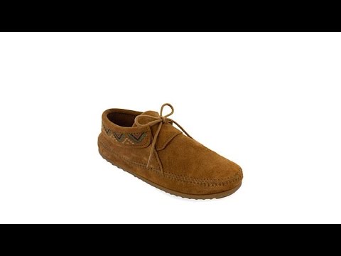 Minnetonka Mosaic Suede Embroidered Moccasin