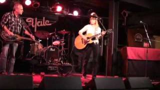 Shiloh Lindsey - Live at The Yale - Rockin for Justin Benefit - 2009