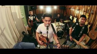 Standing In The Dark - Lawson (Mevaia live cover)