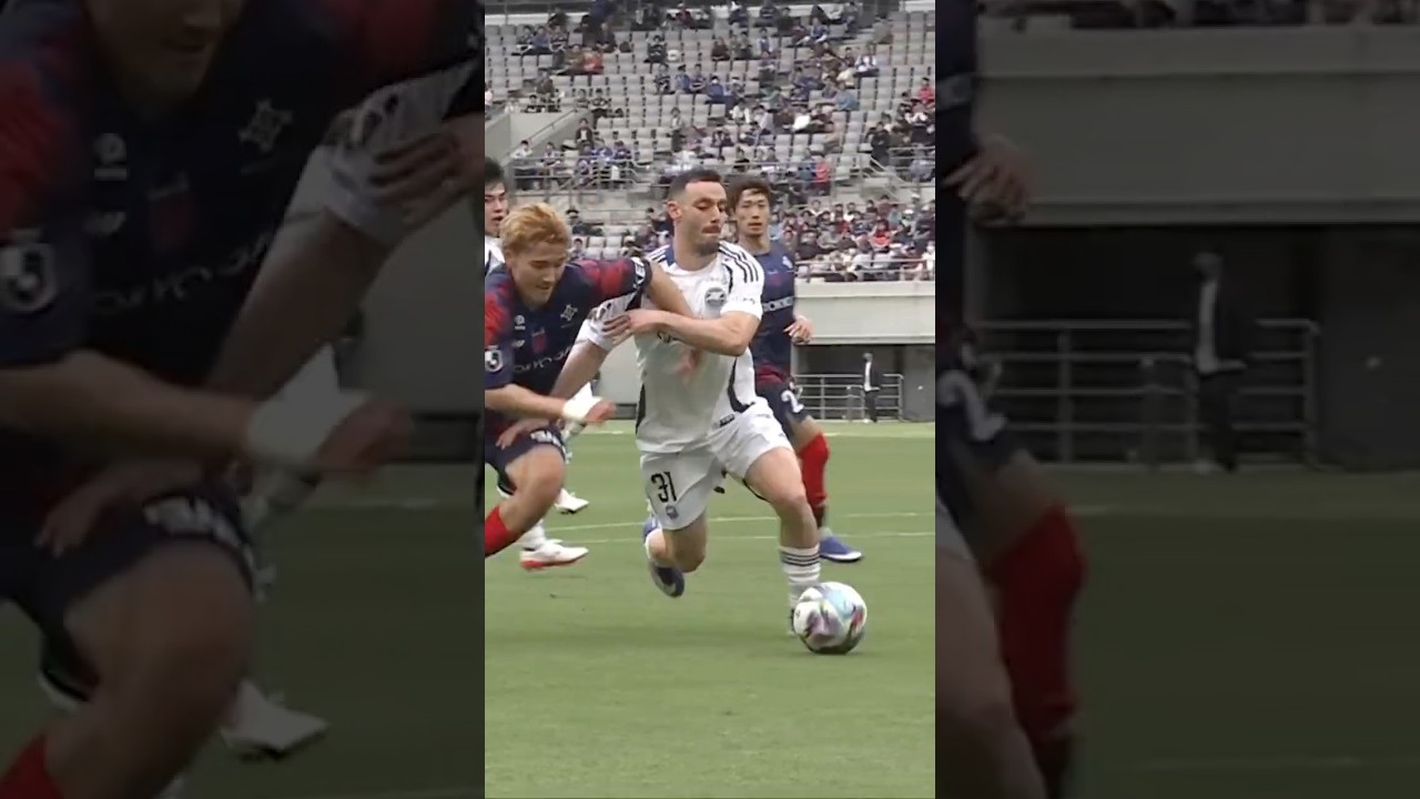 頼もしすぎる！ #ネタラヴィ 選手の粘り強いディフェンス🔥🛡️ #FC町田ゼルビア #zelvia #サッカー #FC東京 戦