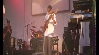 House of Shem - Need to know Live @ Parihaka 08