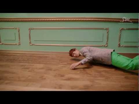 SHINee Dream Girl Onew Floating and Rolling Around Cut~