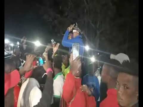 Ans_T_Crazy_-_sur_scène_à_la_Foire_Régionale_de_Labé_-_1ère_édition_2021