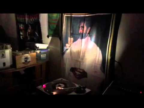 Rootikalist Jakoo in session at Paris / Conscious Skanking #7 / Roots Meditation Sound System