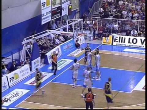 Upea Capo d'Orlando-Sigma Basket Barcellona